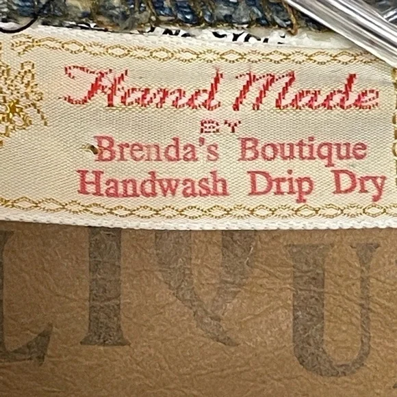 Vintage Distressed Studded Hollywood / Pink Cadillac Jean Jacket​​​​​​​​​​​​​​​​ - Picture 13 of 13